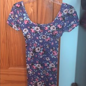 Beautiful blue floral dress, perfect condition